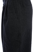 WOC HOSE BOGOTA OVER BLACK